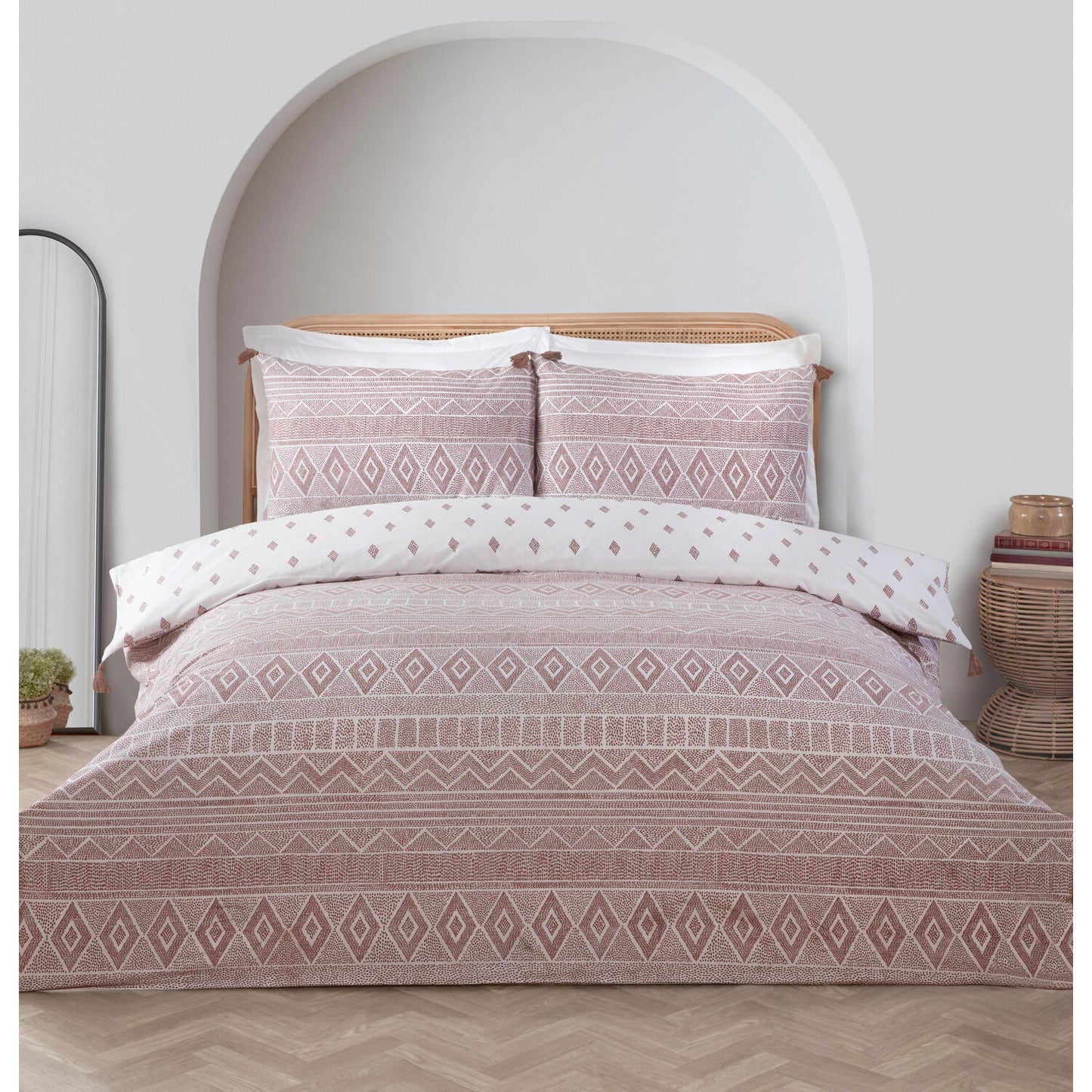 Talia Duvet Cover and Pillowcase Set