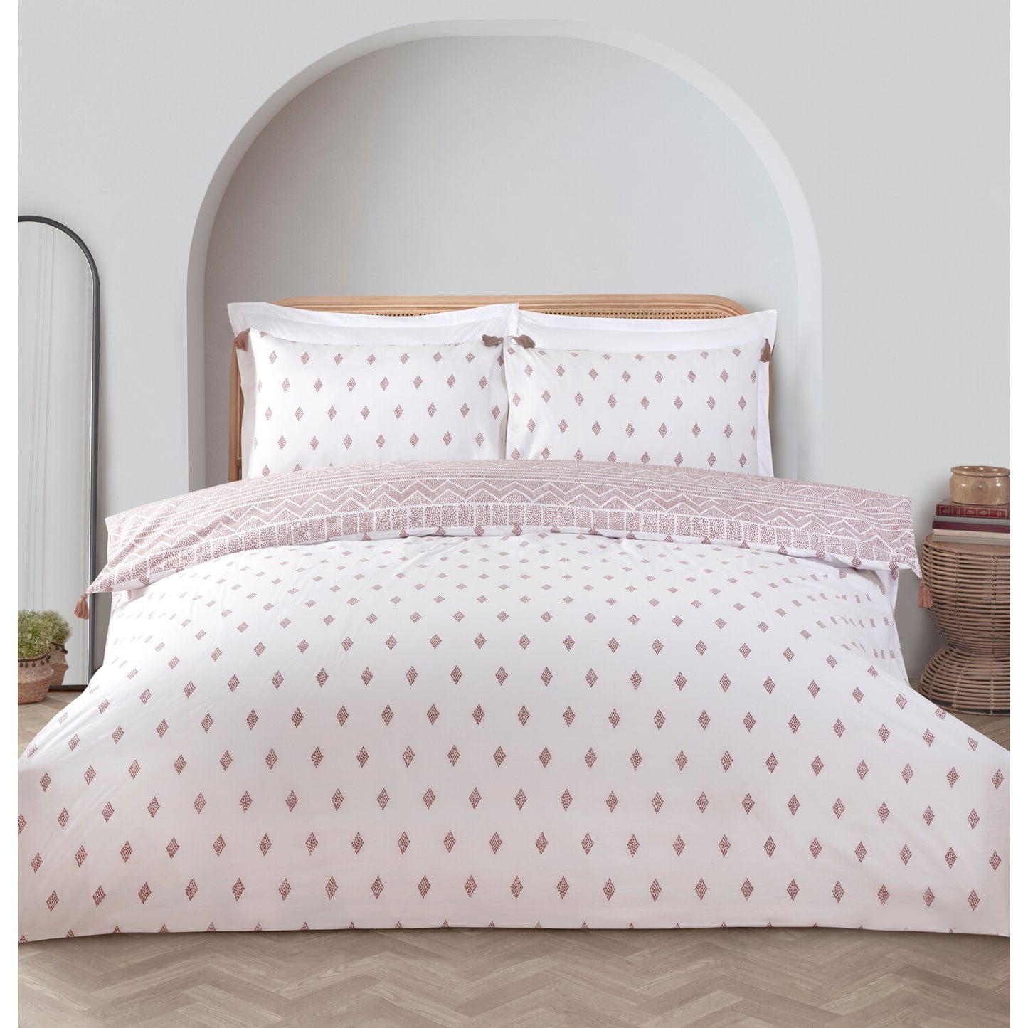 Talia Duvet Cover and Pillowcase Set