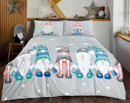 Gonks Family Christmas Soft Reversible Duvet Set